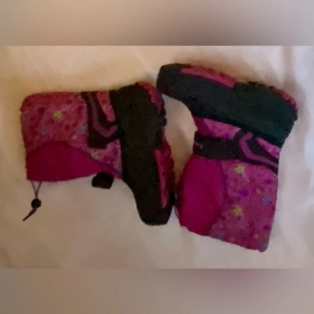 VGUC Kamik Sz-1 Grade School Kids-Fun Pink/Black Snow Boots, Gently Worn, Unisex